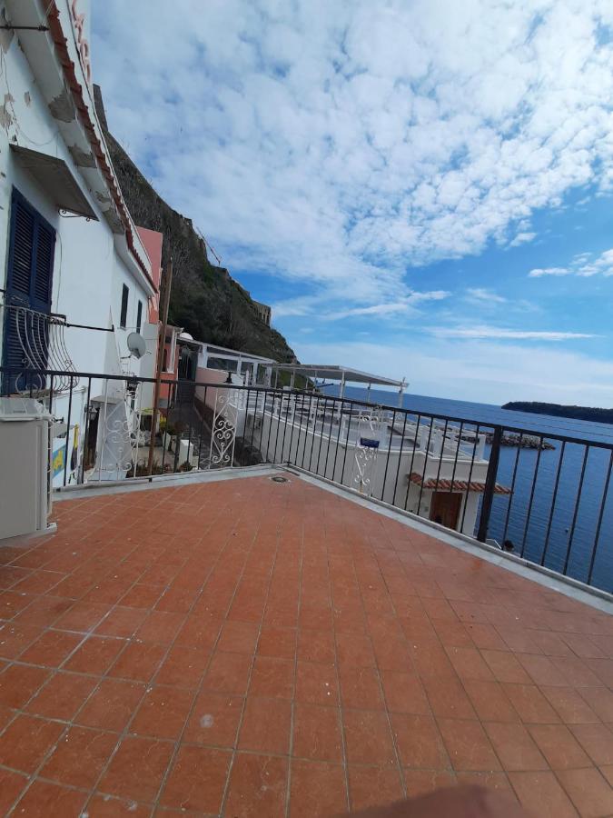 Residenza Mena Marina Corricella Apartment Procida Exterior photo