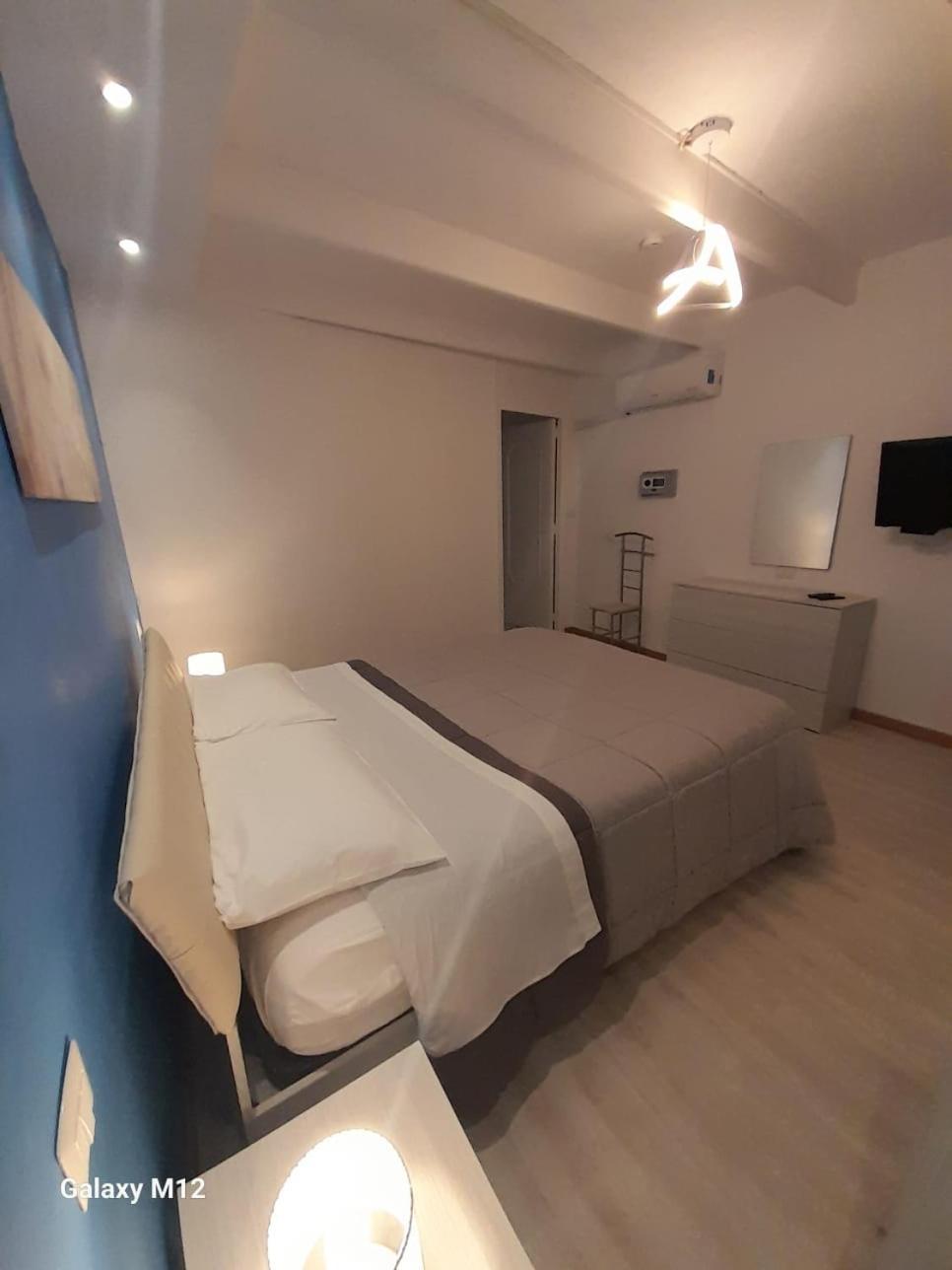 Residenza Mena Marina Corricella Apartment Procida Exterior photo